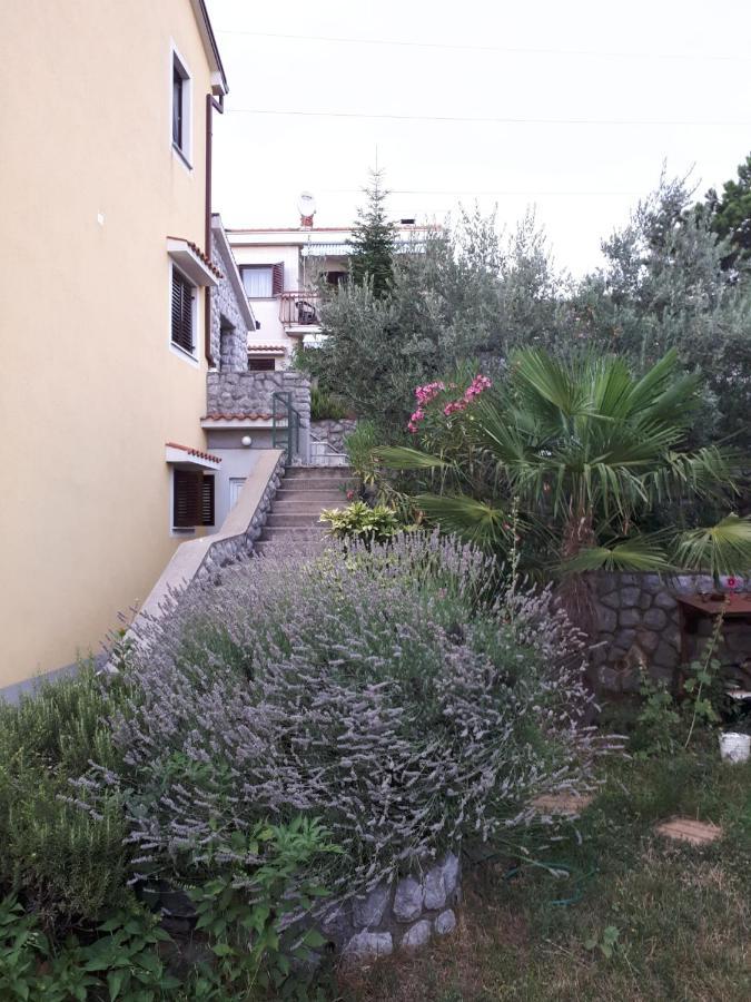 Apartman Rosemary Рийека Екстериор снимка